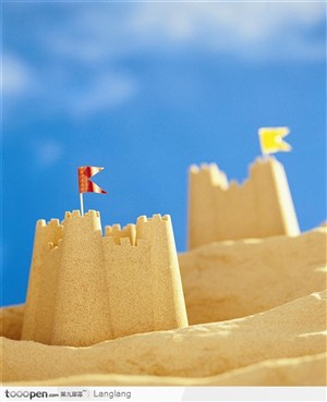 用沙子建筑的城堡