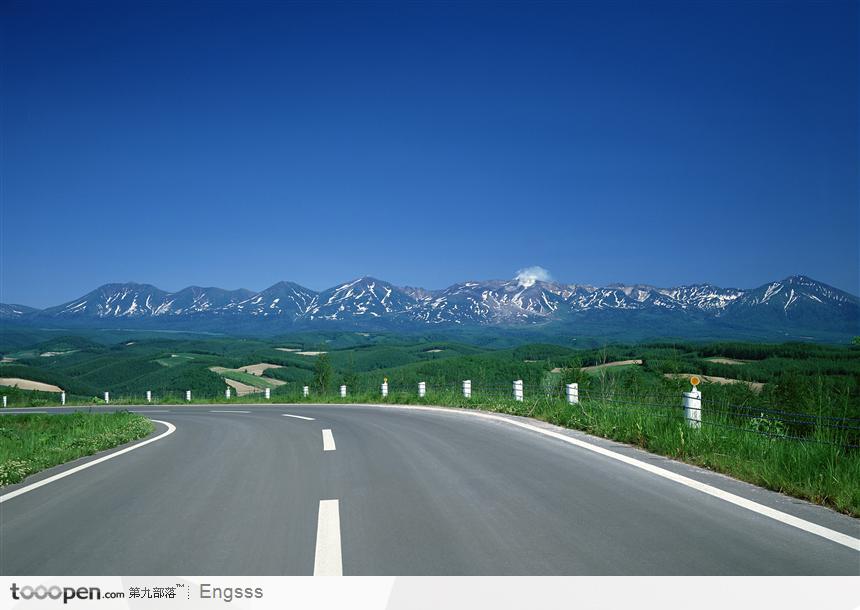 山腰道路