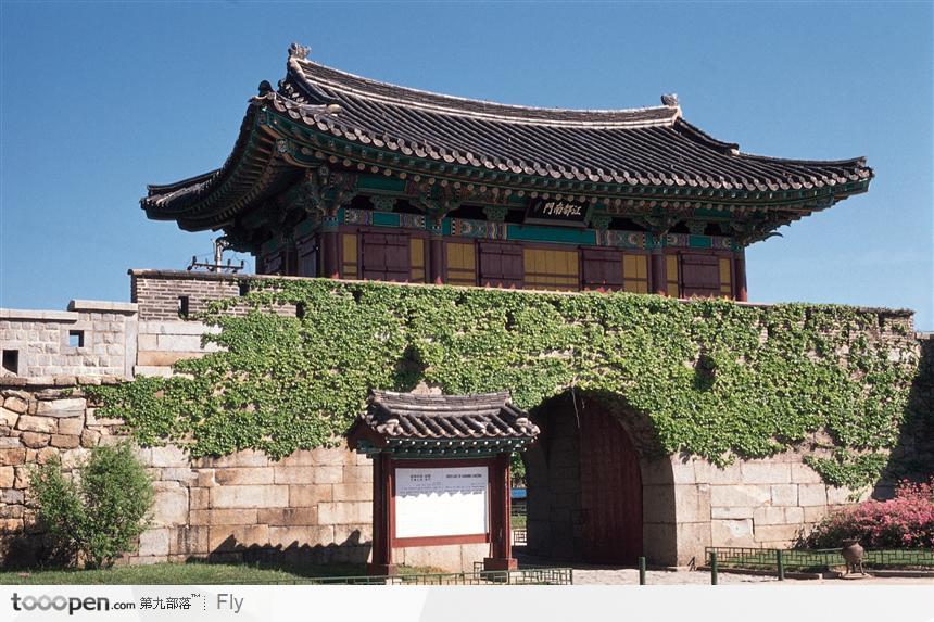 日本古典建筑图片-城墙