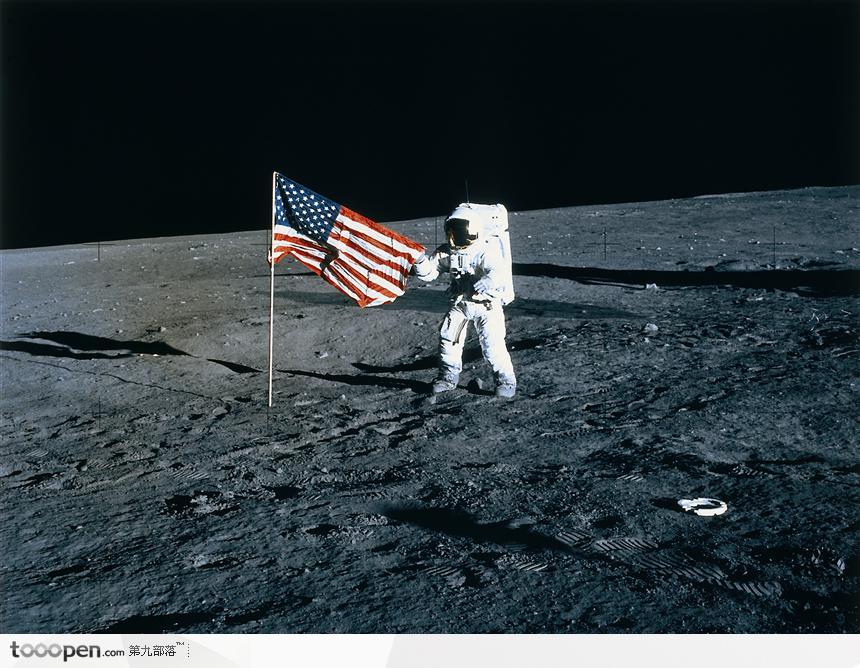宇航员 月球登陆 美国国旗 登月