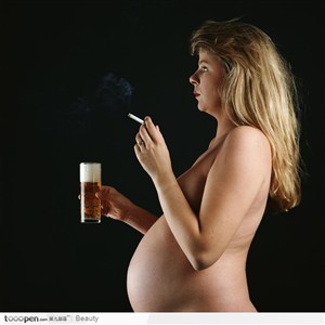 医疗保健 健康 孕妇 抽烟 喝酒