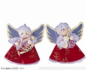 两个娃娃天使