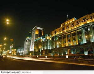 上海街道夜景