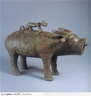 青铜器猪