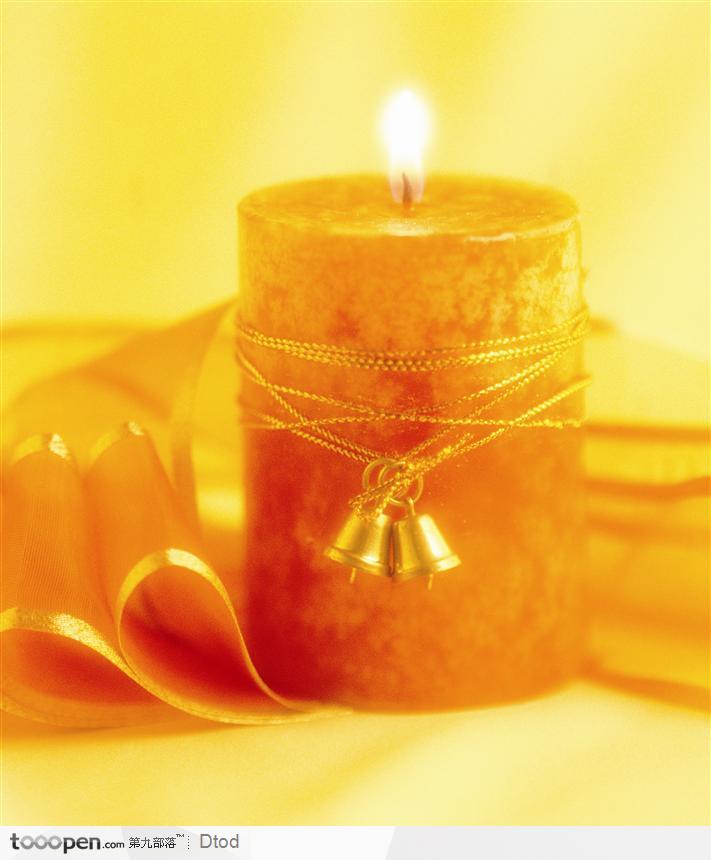 橙色朦胧蜡烛婚庆图片