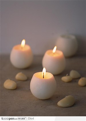 几个蛋壳式蜡烛