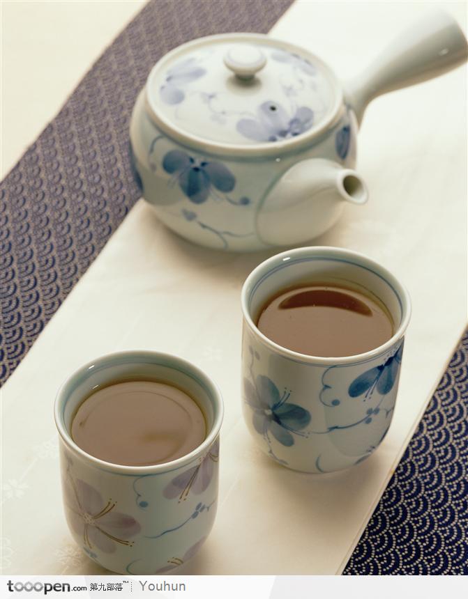 瓷器茶具三件