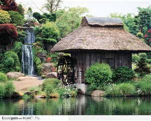 日式山水草屋建筑 高清图片