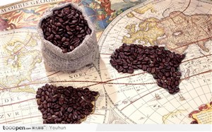 咖啡豆与地图