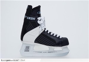 黑色低帮滑冰鞋04