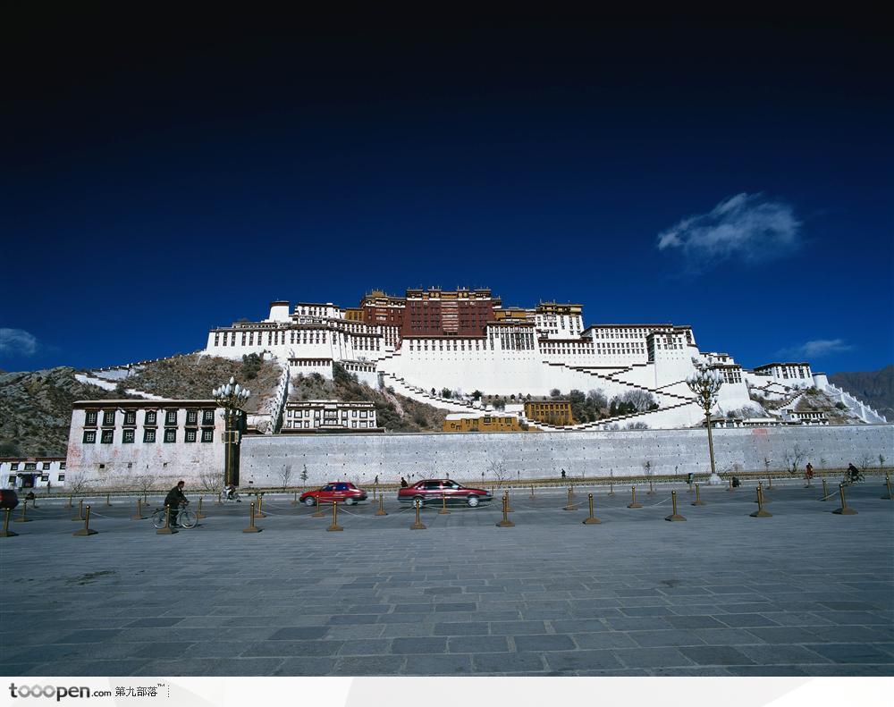 西藏布达拉宫近景