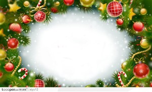 环形的圣诞树圣诞花环彩球装饰