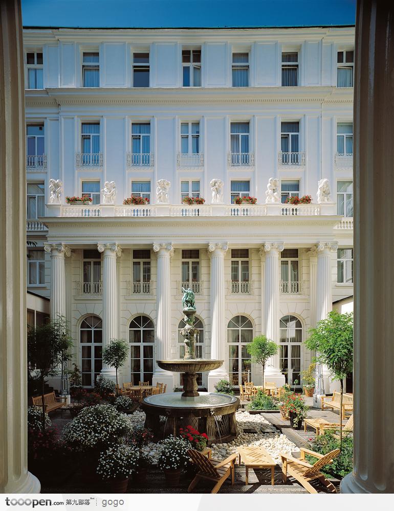 欧式建筑酒店水系喷泉