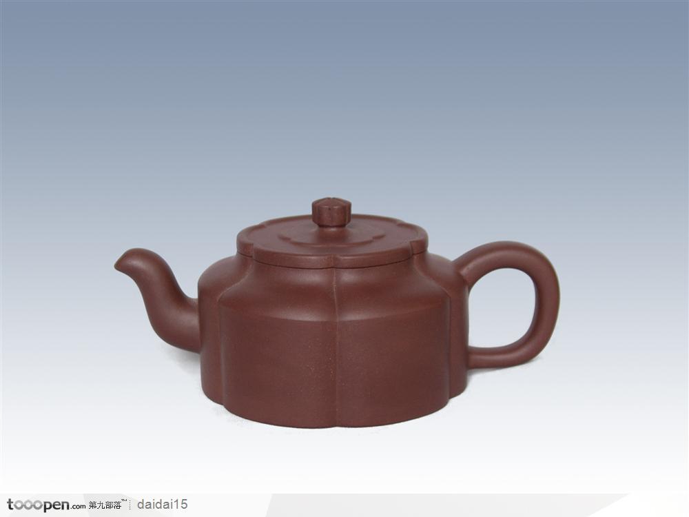 中华传统茶具-经典的紫砂壶