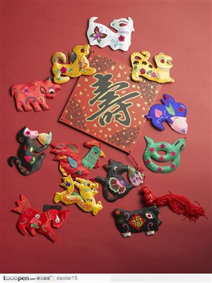 中华传统工艺品十二生肖