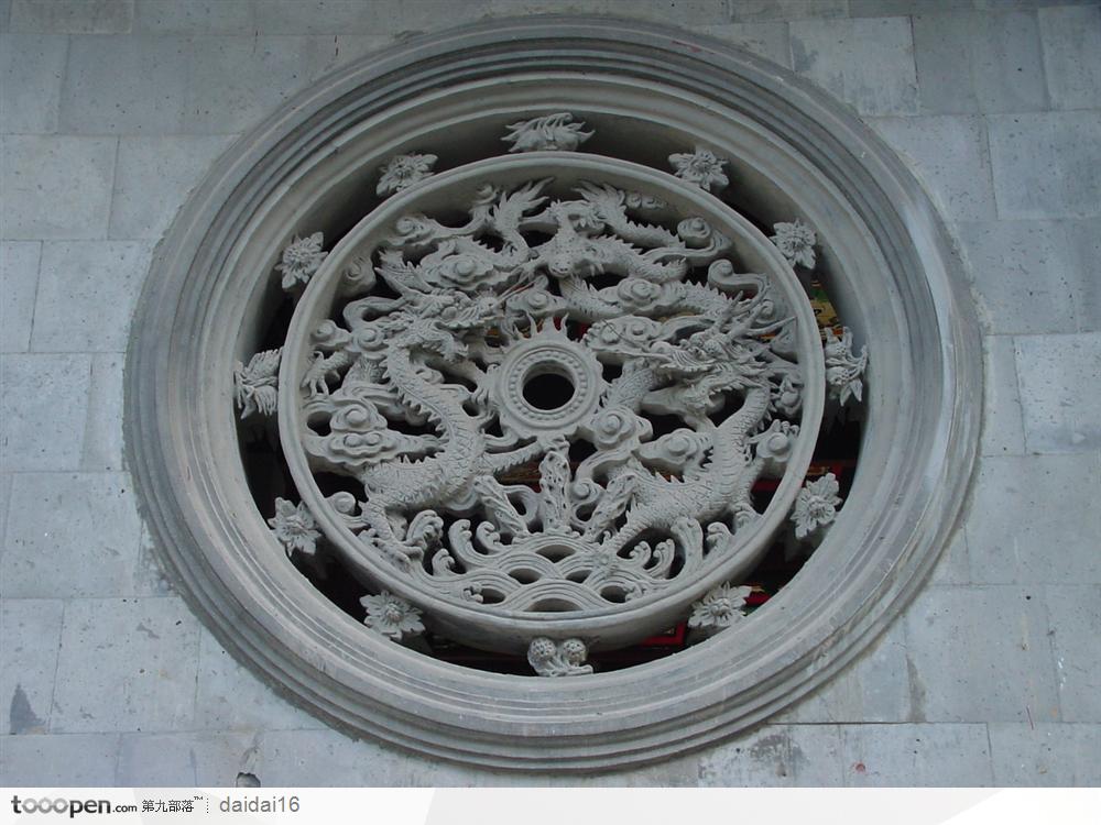 中华传统工艺品圆形浮雕龙