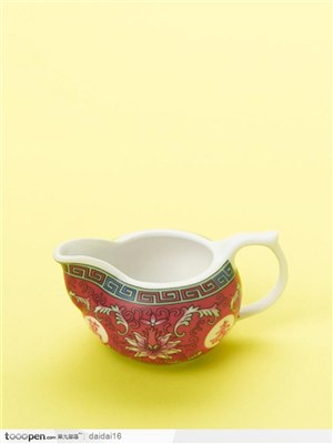 中华传统工艺品-红色茶壶