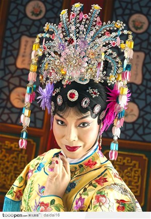 中华传统文化-戏曲表演反串