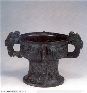 中华传统工艺-发亮的青铜器酒杯