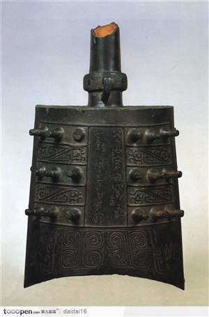 中华传统乐器编钟青铜器图片