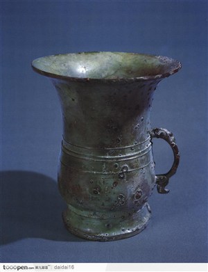 中华传统-历史悠久的铜壶