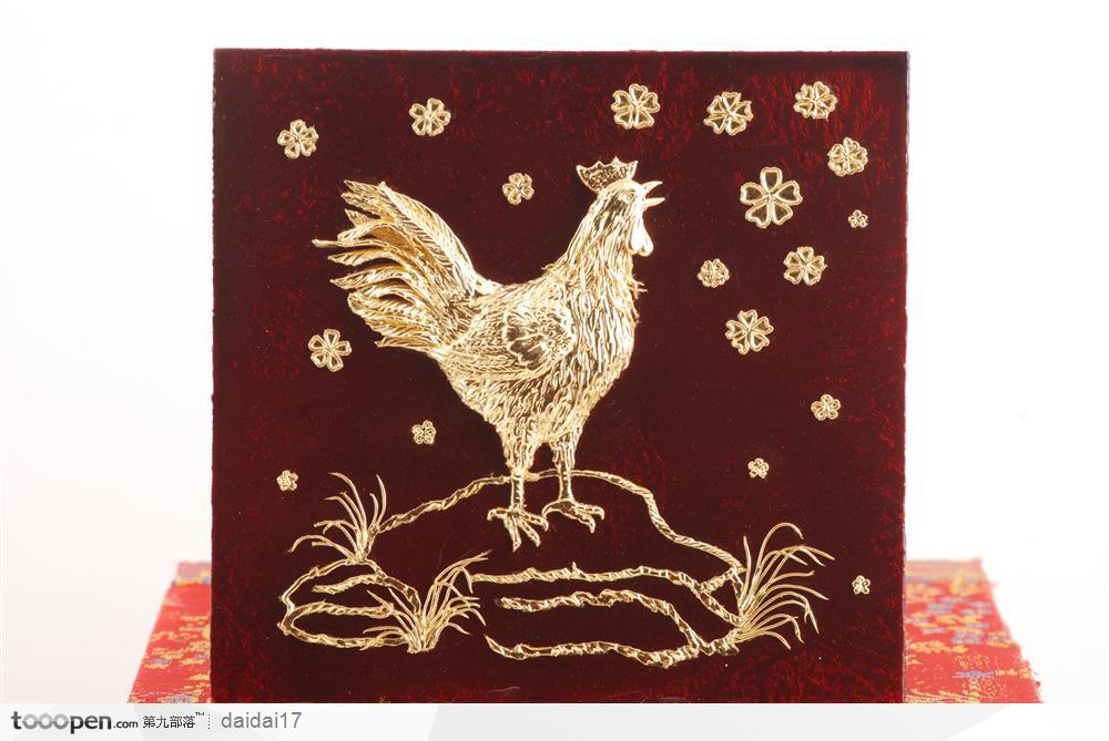 传统工艺-漆雕金公鸡