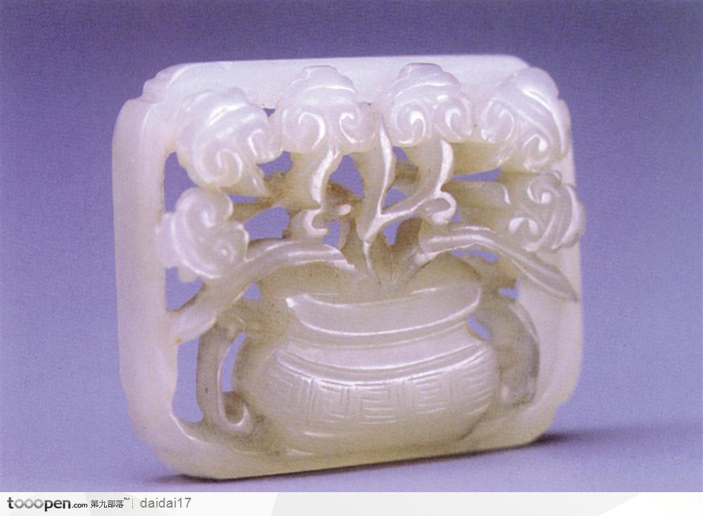 中华传统工艺-白色花瓶玉器