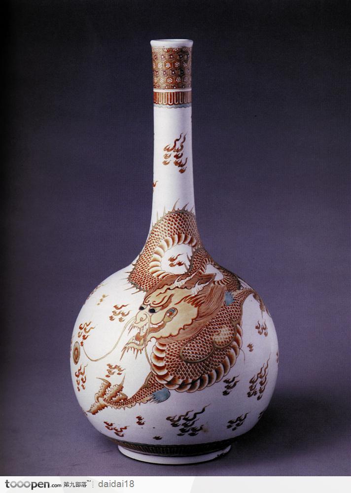 中华传统工艺-长嘴褐色龙纹花瓶