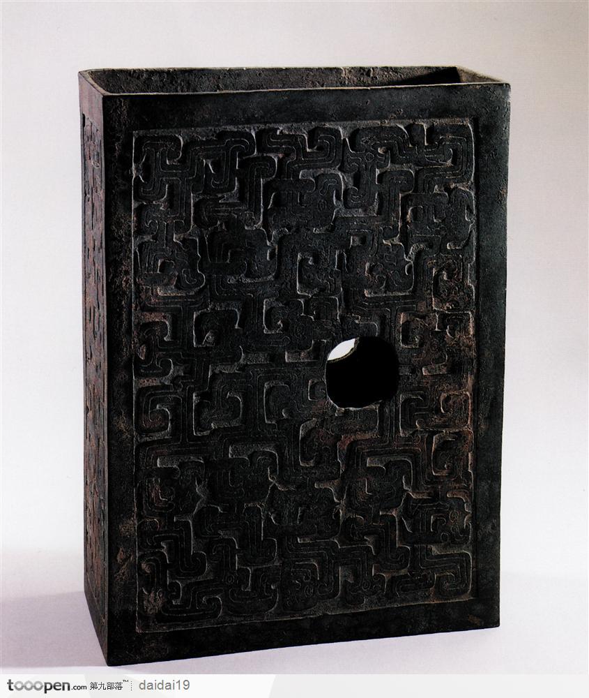 传统工艺-环带纹青铜盒子