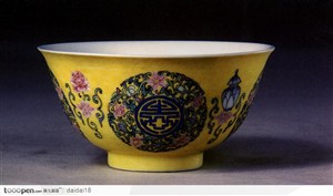 中华传统工艺-黄色的牡丹花纹瓷碗