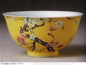 中华传统工艺-黄色的梅花碗