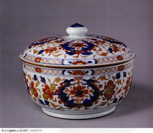 中华传统-褐色花朵花纹的碗