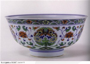中华传统-蝴蝶花纹瓷碗