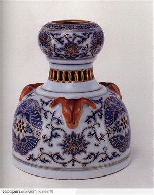 传统瓷器-牛头蓝色花纹花瓶