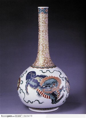 中华传统工艺-青龙花纹花瓶