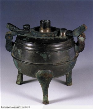 传统工艺-精美的青铜香炉