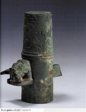 传统青铜器-神兽头的装饰青铜器