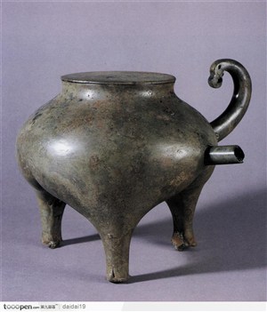 中华传统工艺-漂亮的兽头青铜酒壶