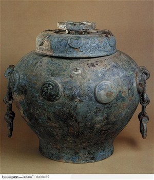 中华传统-古老的青铜壶
