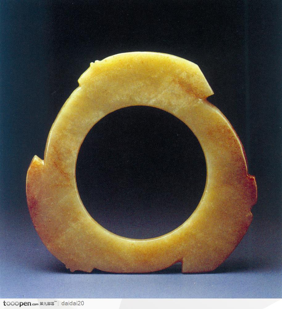 中华传统玉器-黄色环形玉璧