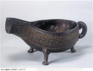 传统青铜器-古老的青铜酒杯