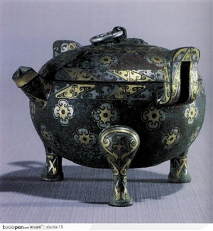 中华传统工艺-镀金花纹酒壶