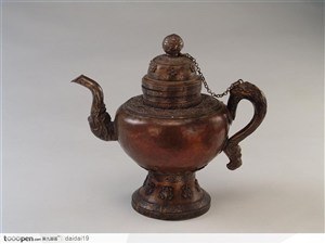 传统工艺-镀金的茶壶