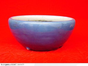 中华传统瓷器-蓝色瓷盆