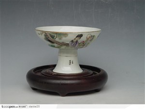中华传统工艺-侍女花瓷杯