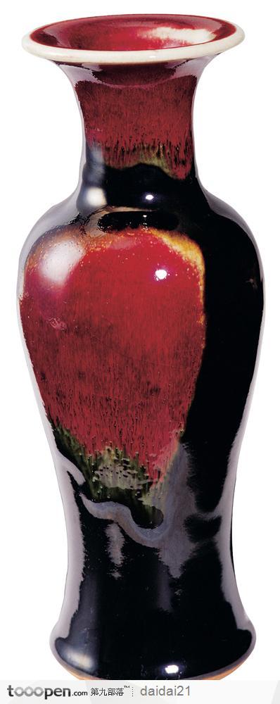 传统工艺品-红黑两色的花瓶