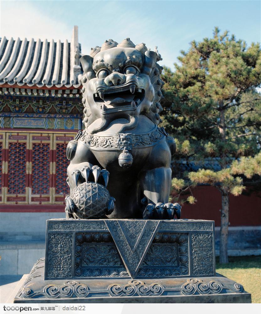 中华传统工艺-漂亮的铜狮子