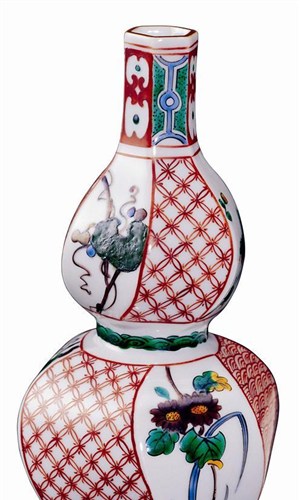 传统工艺-精美的葫芦花瓶