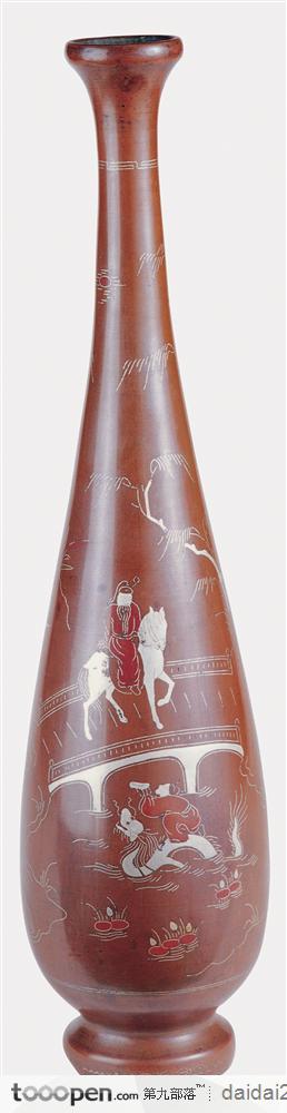 传统工艺品-精美的青铜花瓶