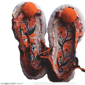 中华传统-精美的手工布鞋